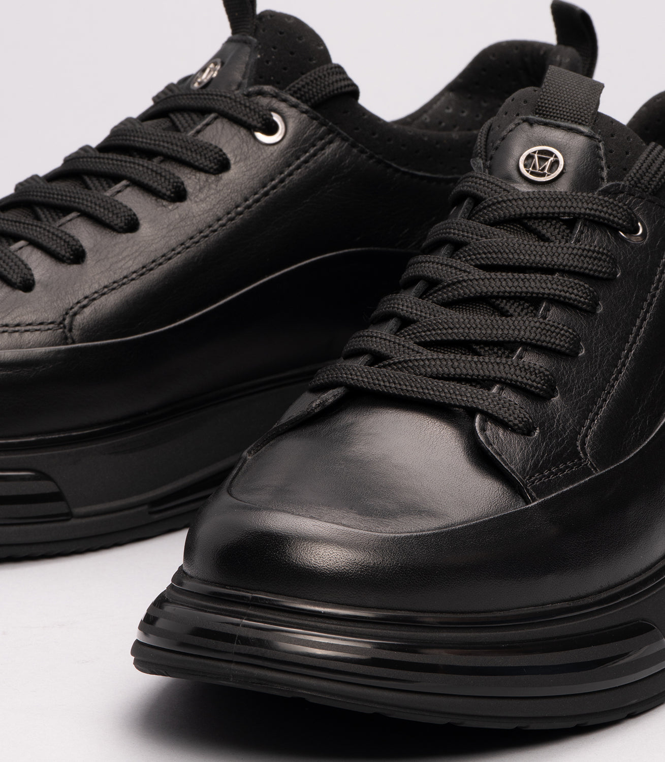 21330 Erkek Hakiki Deri Bağcıklı Sneaker SİYAH