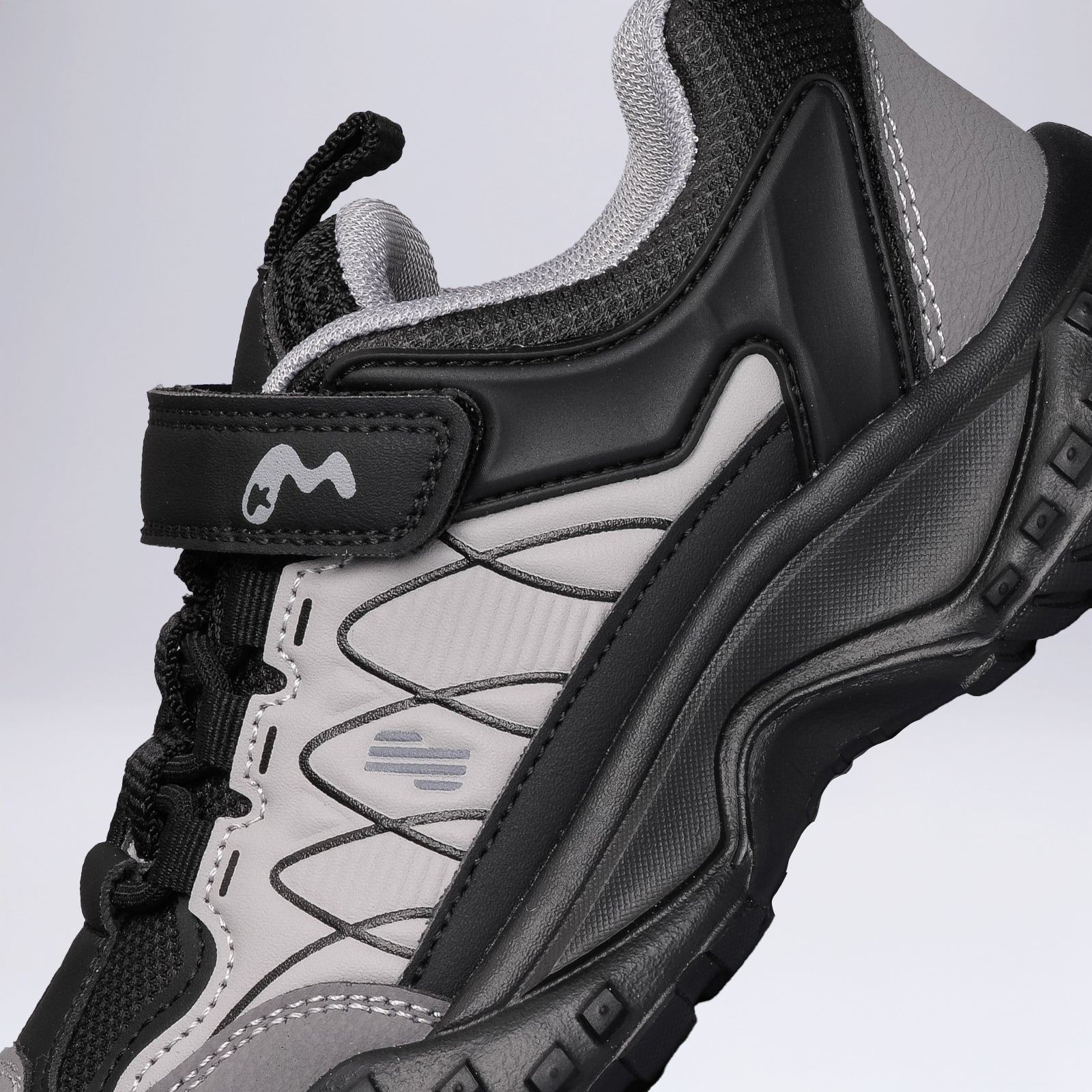22676 Çocuk Outdoor Tabanlı Spor Ayakkabı GRİ
